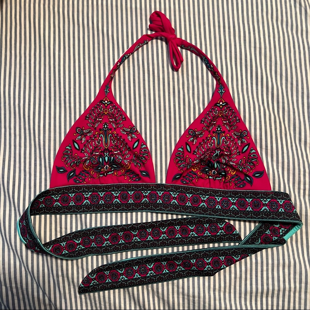Victoria’s Secret Bikini Top Size M